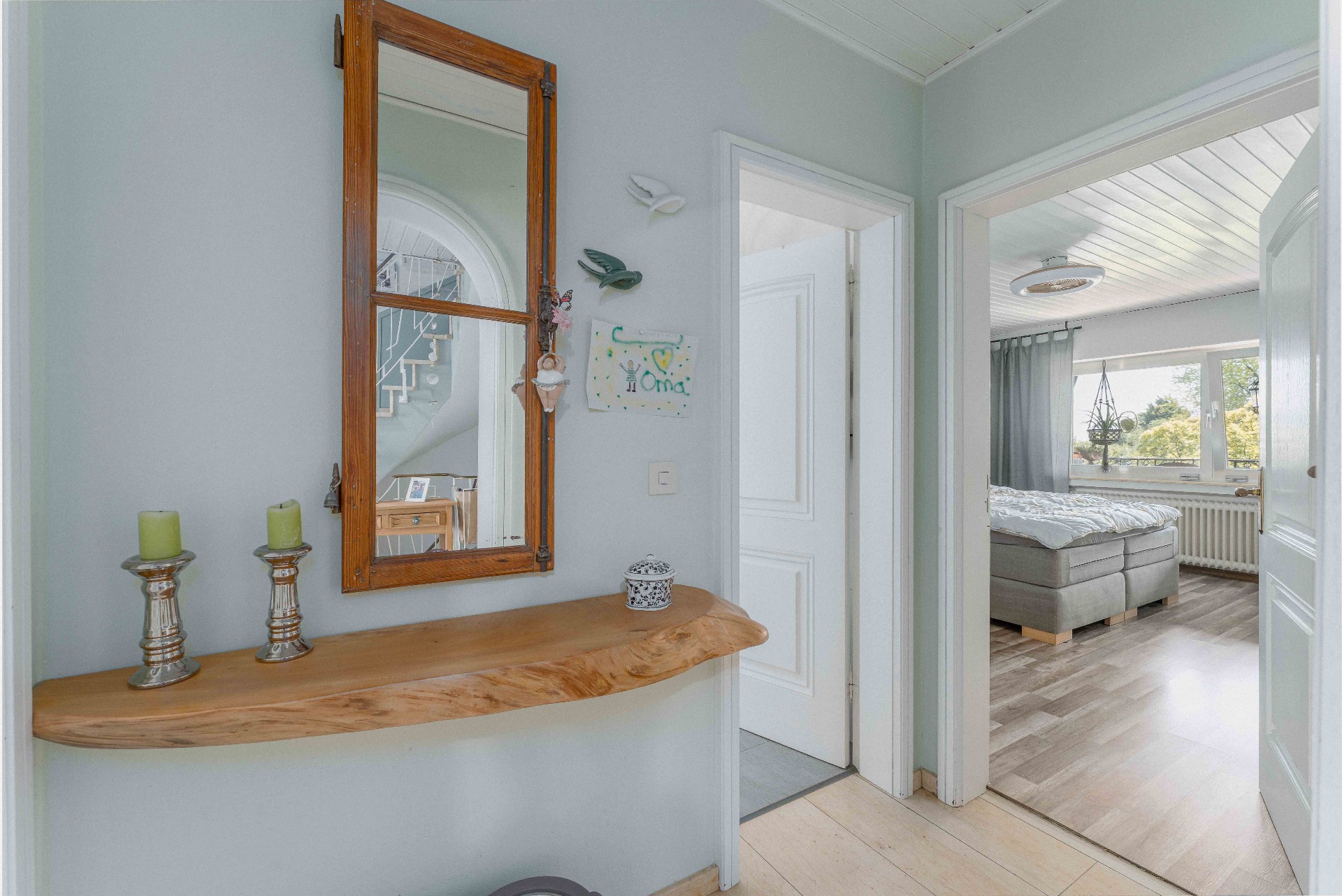 Diele & Schlafzimmer